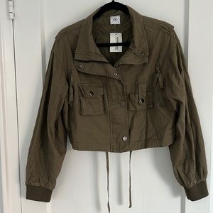 Cropped utility jacket